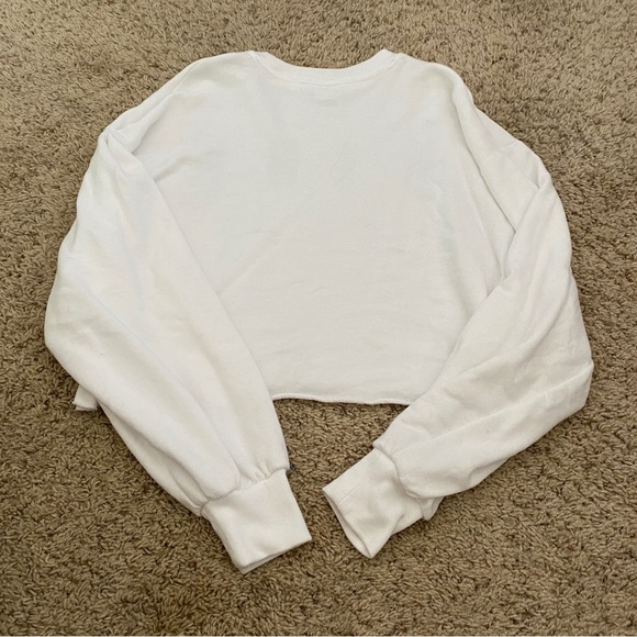 PINK white cropped long sleeve - Picture 2 of 2